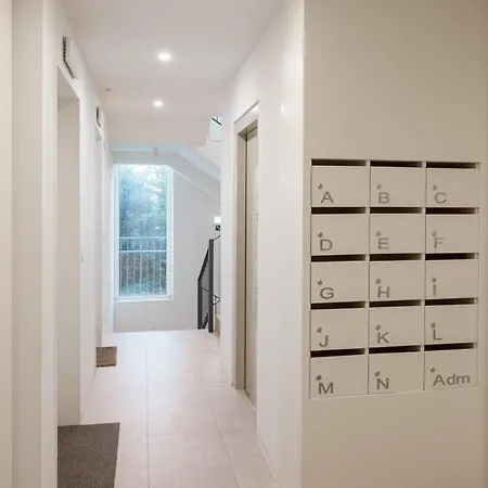 Apartment Stylish 2-bedroom In