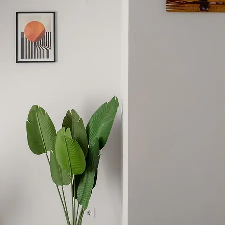 Apartment Stylish 2-bedroom In