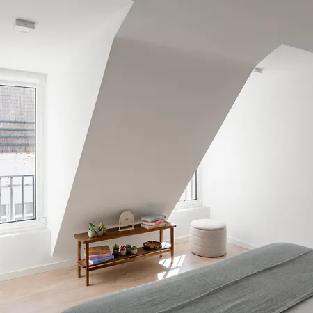Stylish 2-bedroom In Lejlighed *